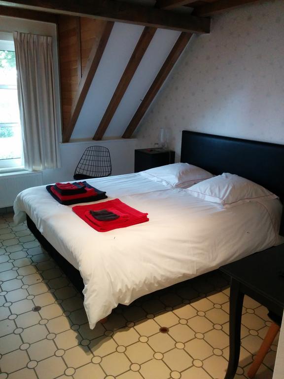 B&B Sint Blasius Hof Zwalm Δωμάτιο φωτογραφία